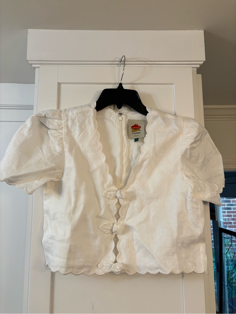 new Farm Rio Off-White Roses Scallop Artisanal Top - Picture 5 of 10